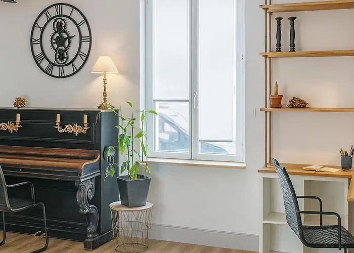 Апартаменты T2 Premium Avec Terrasse Chez Henri Анже